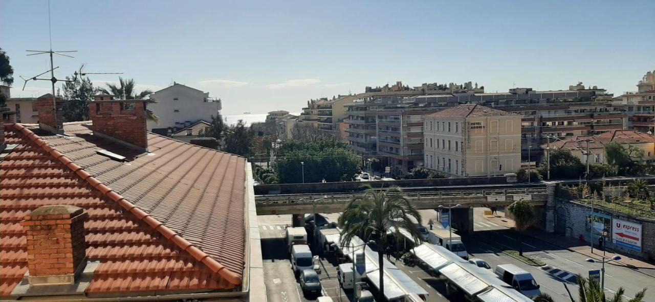 Ferienwohnung Le Petit Citron Menton Exterior foto